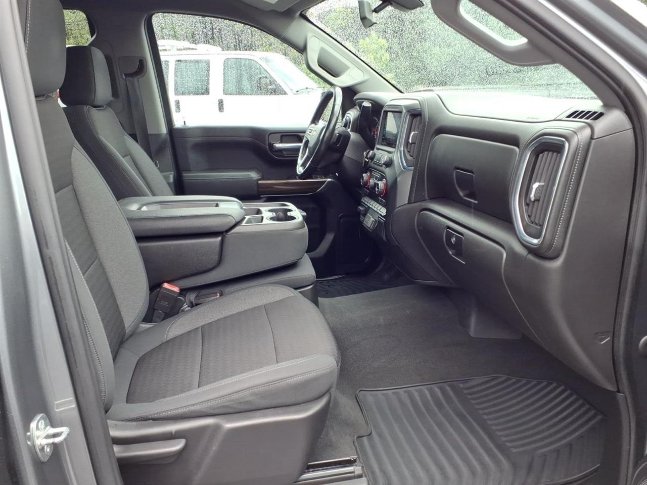 Chevrolet Silverado 1500 4WD Crew Cab 147" LT w/1LT 2021