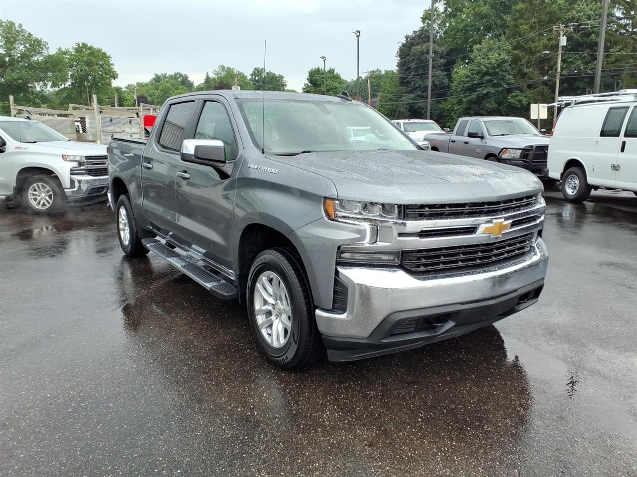 Chevrolet Silverado 1500 4WD Crew Cab 147" LT w/1LT 2021