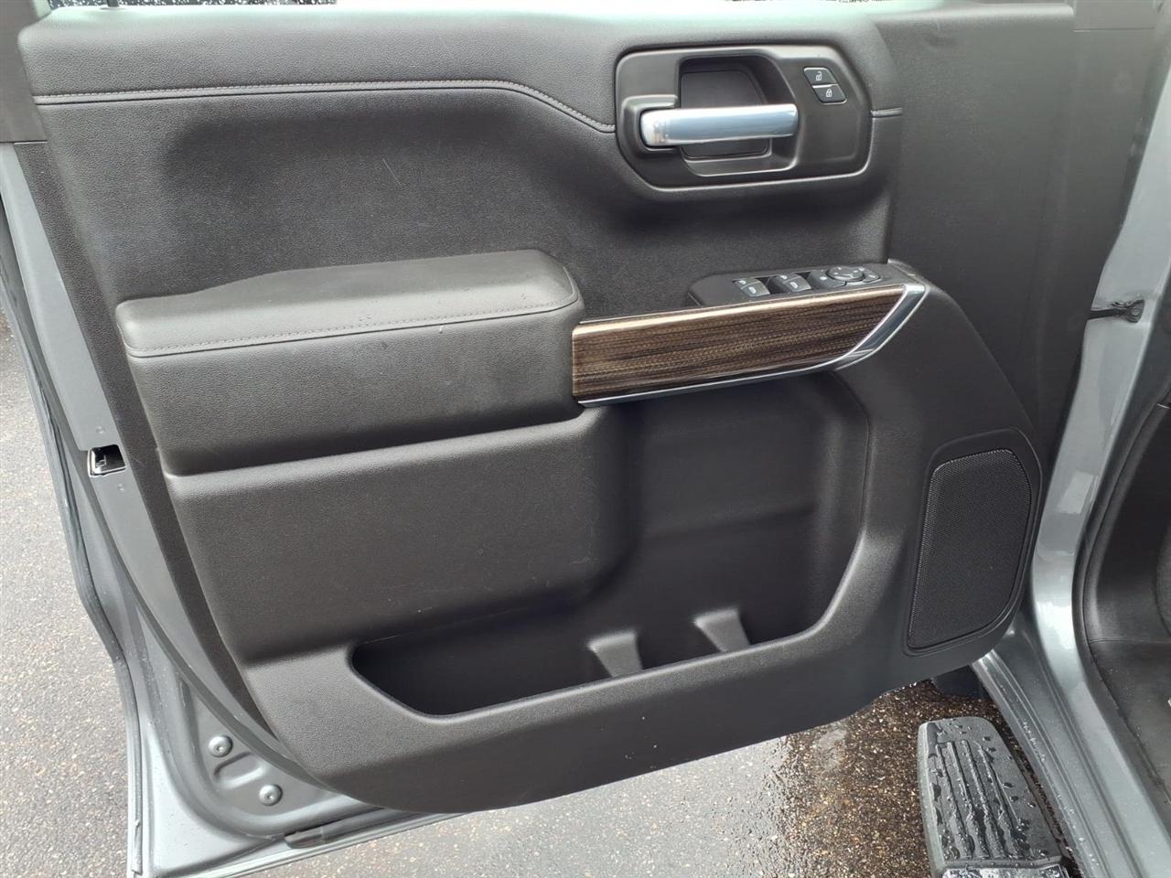 Chevrolet Silverado 1500 4WD Crew Cab 147" LT w/1LT 2021