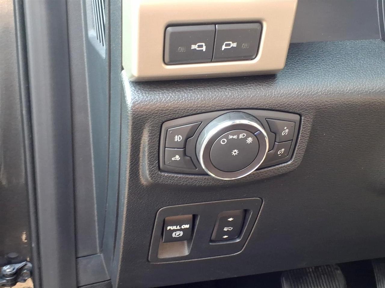 Ford F-150 XL 4WD SuperCrew 5.5' Box 2019