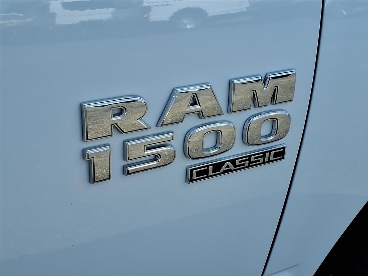 RAM 1500 Classic Tradesman 4x2 Reg Cab 8' Box 2021