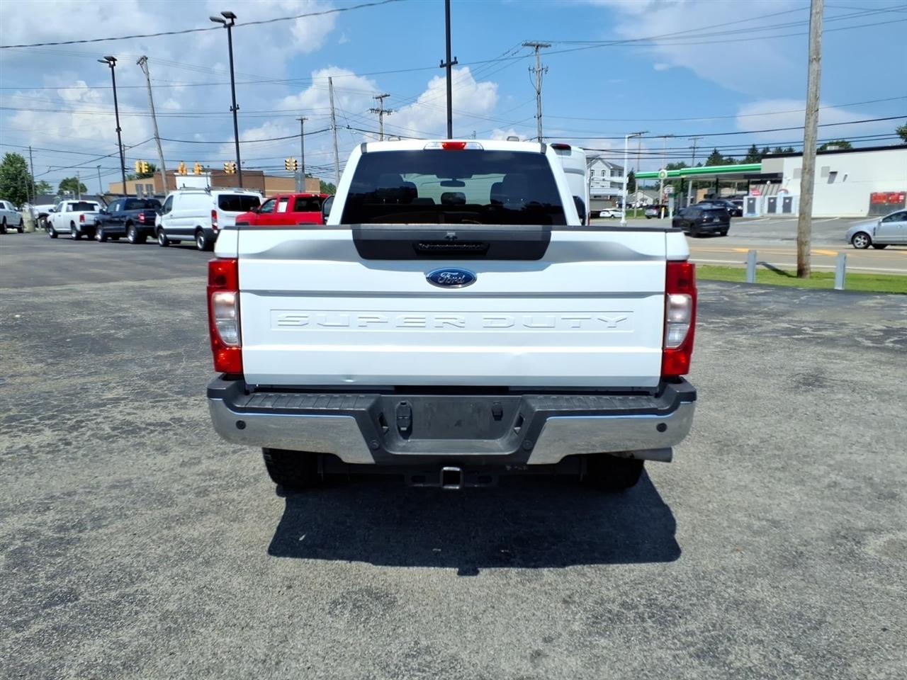 Ford Super Duty F-250 SRW King Ranch 4WD Crew Cab 8' Box 2022