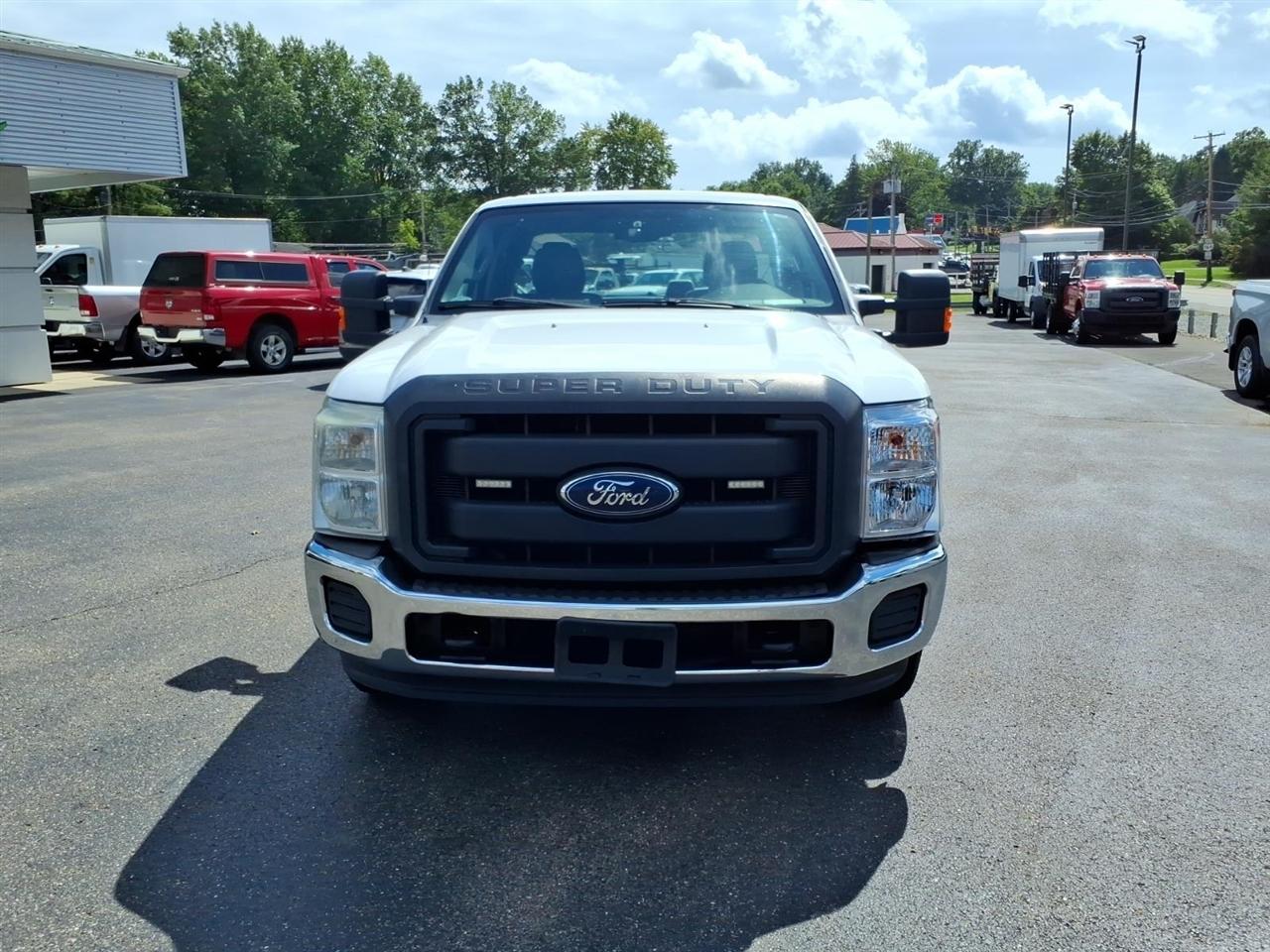Ford Super Duty F-250 SRW 2WD SuperCab 142" XLT 2015
