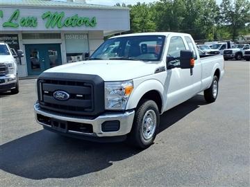 2015 Ford Super Duty F-250 SRW 2WD SuperCab 142" XLT