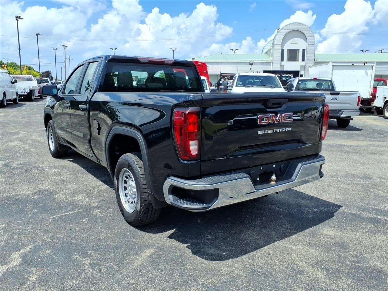 GMC Sierra 1500 2WD Double Cab 147" 2021