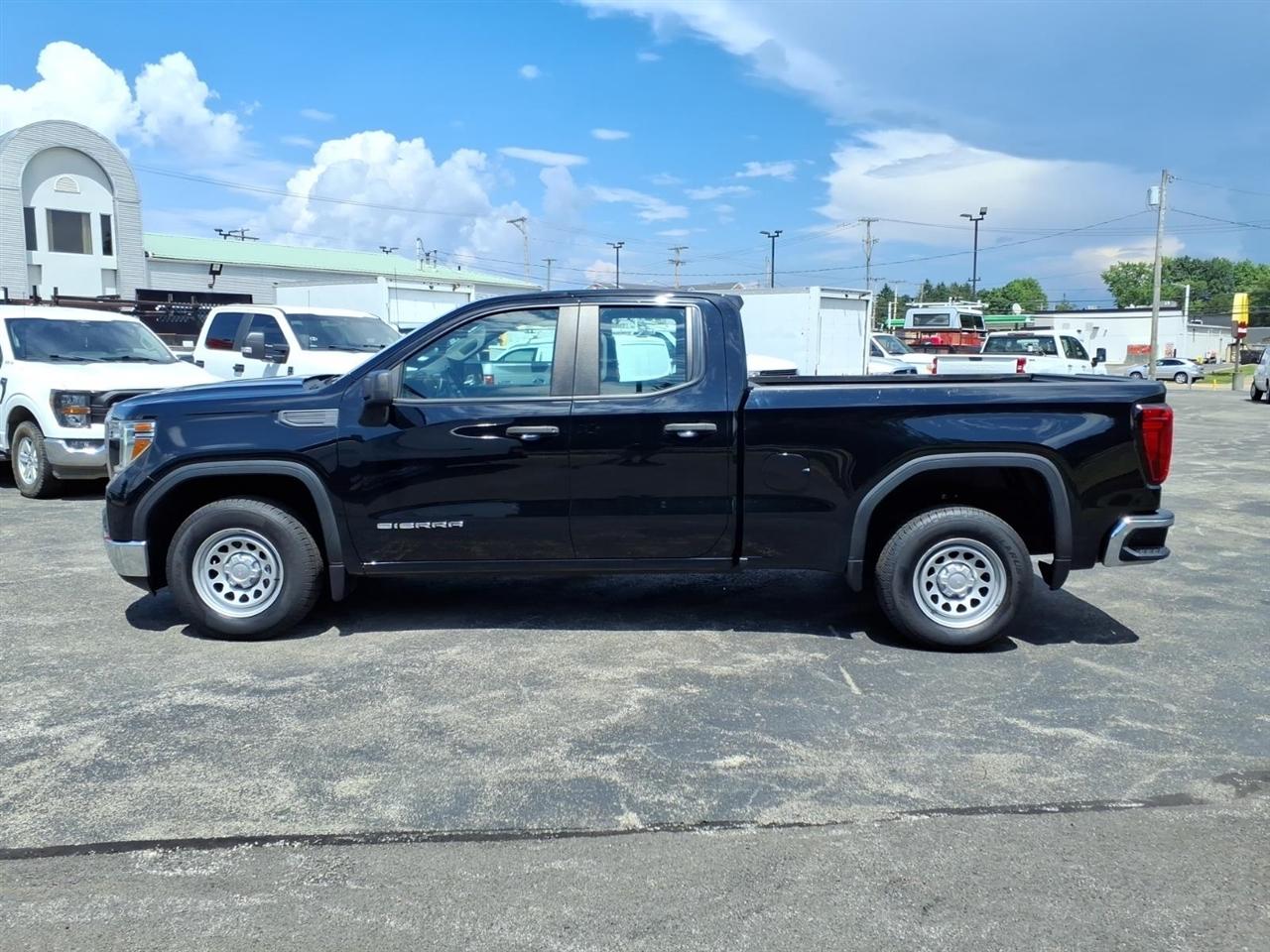 GMC Sierra 1500 2WD Double Cab 147" 2021