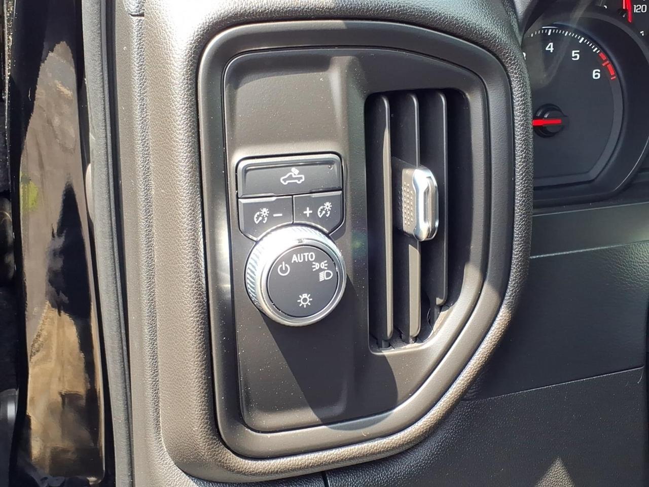 GMC Sierra 1500 2WD Double Cab 147" 2021