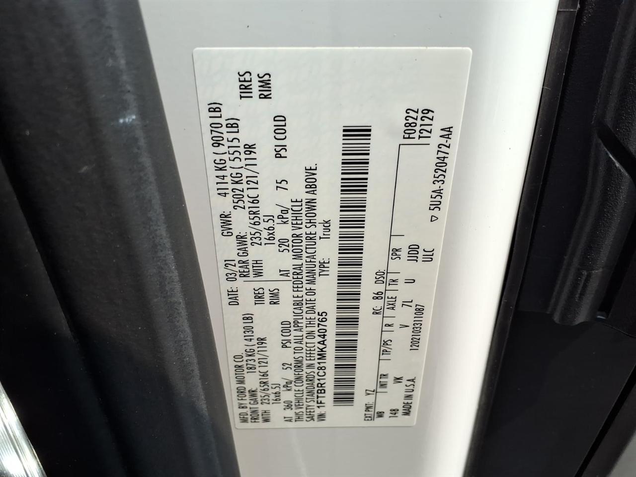 Ford Transit Cargo Van T-250 130" Med Rf 9070 GVWR RWD 2021