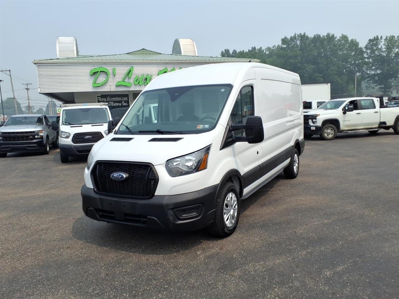2021 Ford Transit Cargo Van T-250 130" Med Rf 9070 GVWR RWD