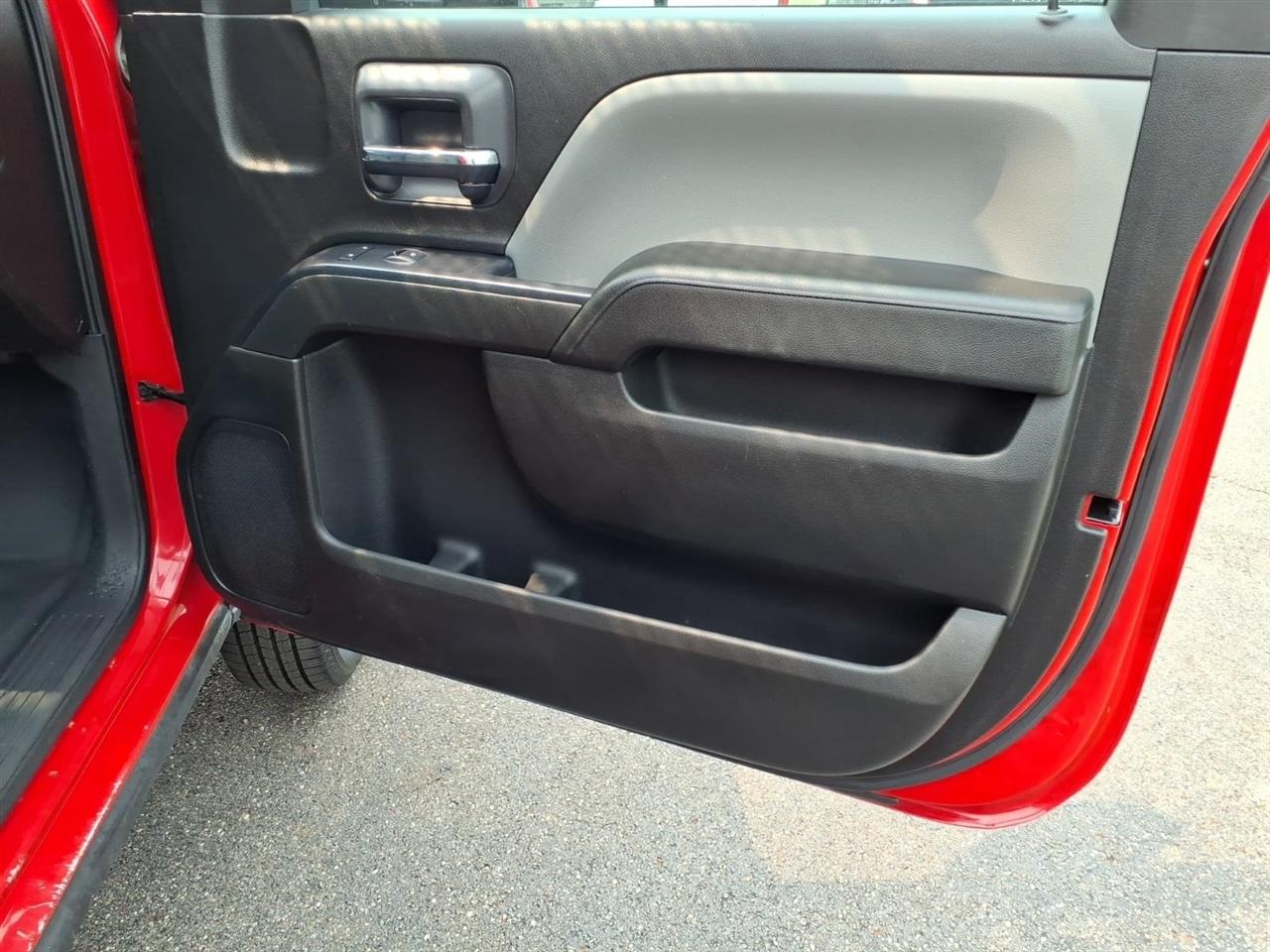 Chevrolet Silverado 3500HD 2WD Reg Cab 137.5" WB, 59.06" CA WT 2016