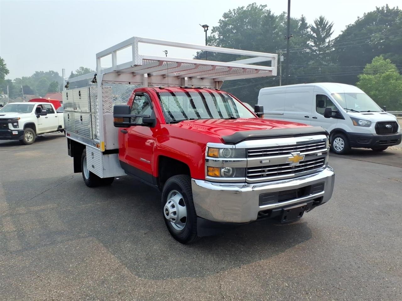 Chevrolet Silverado 3500HD 2WD Reg Cab 137.5" WB, 59.06" CA WT 2016