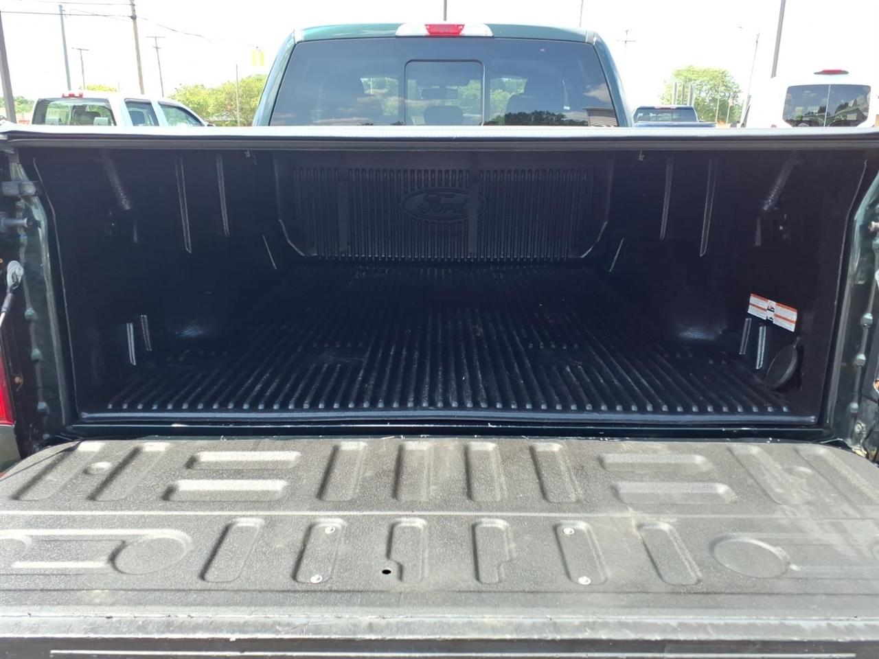 Ford F-150 4WD SuperCab 145" XLT 2016
