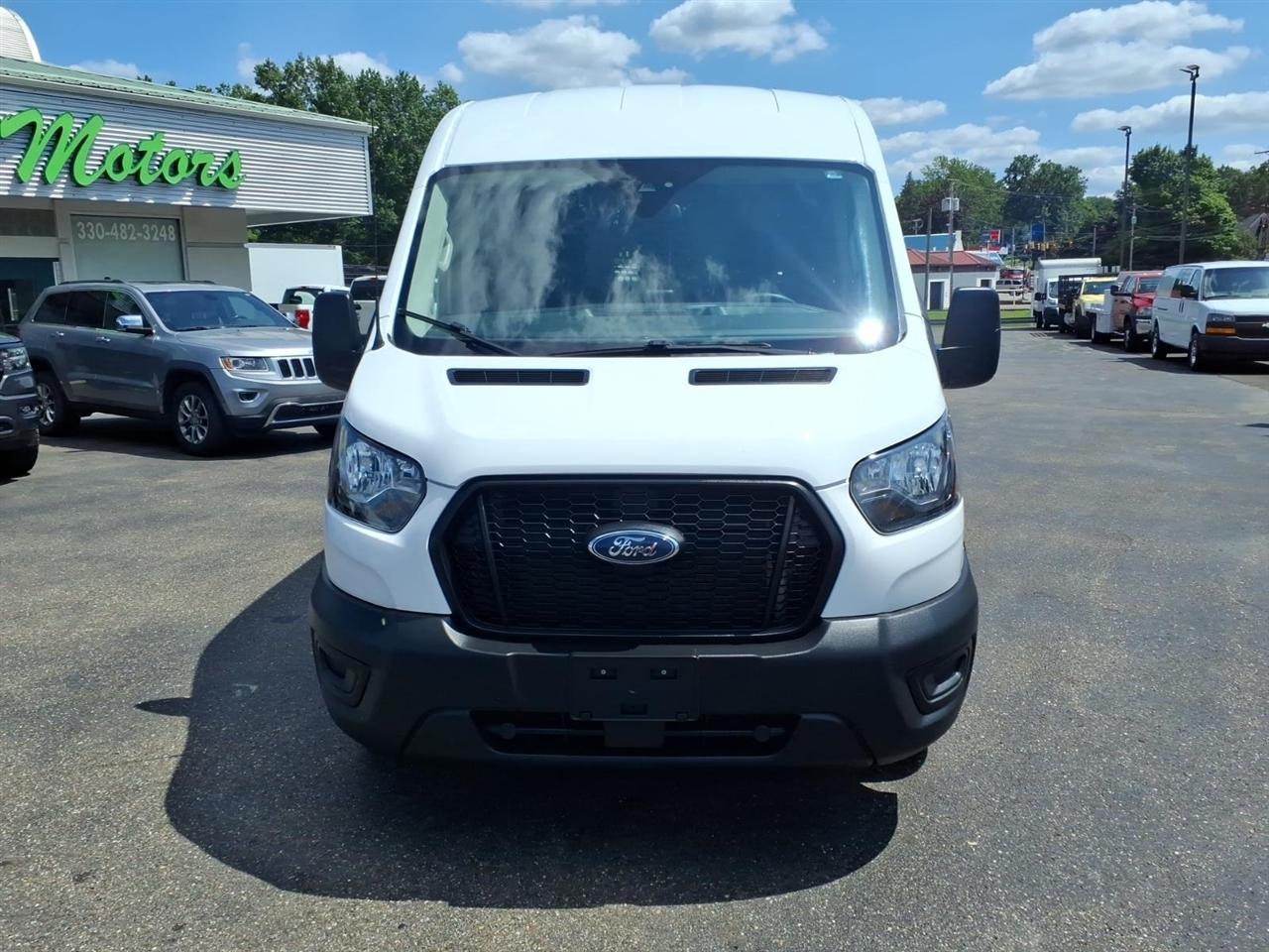 Ford Transit Cargo Van T-150 130" Med Rf 8670 GVWR AWD 2021