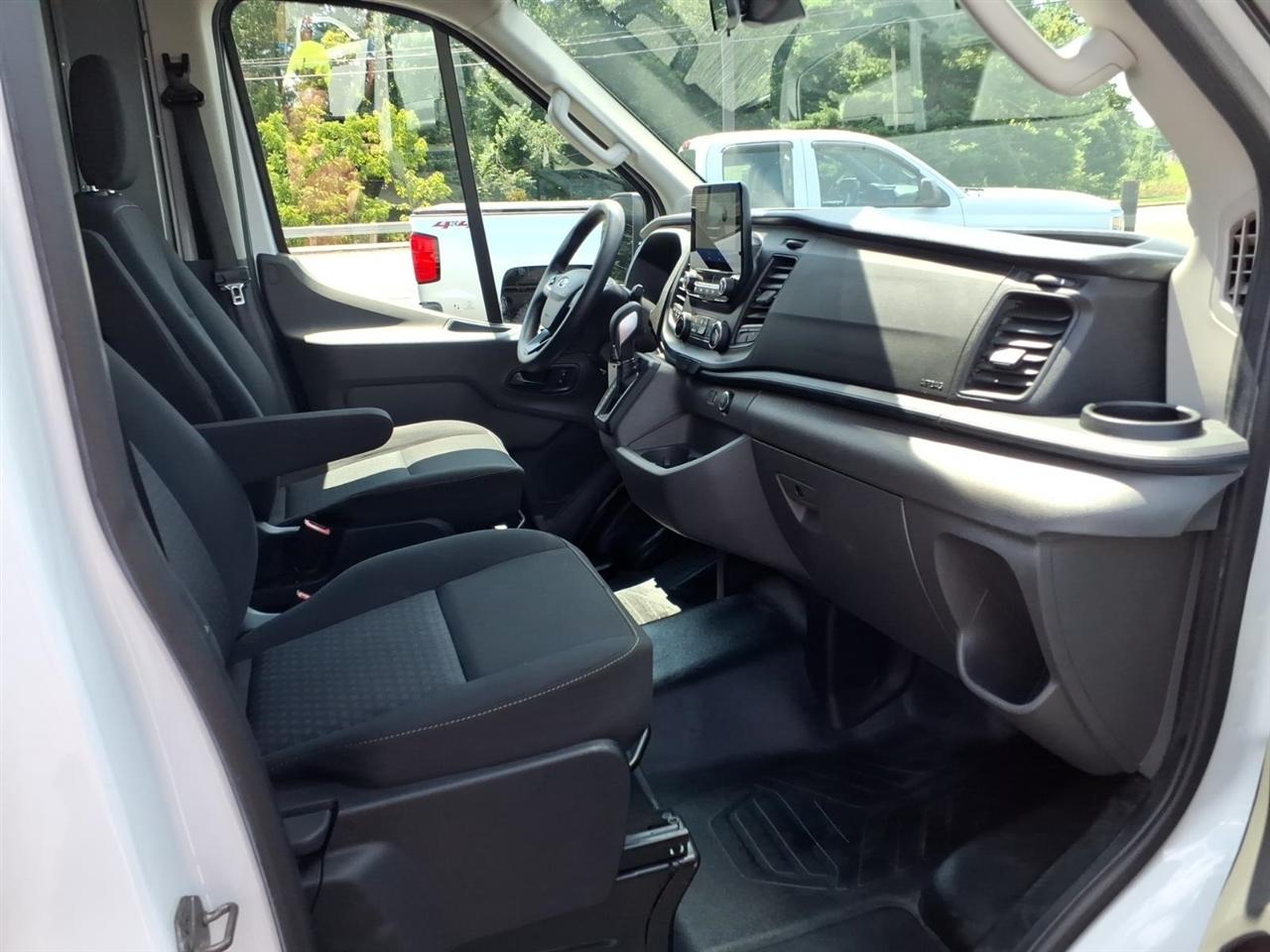 Ford Transit Cargo Van T-150 130" Med Rf 8670 GVWR AWD 2021