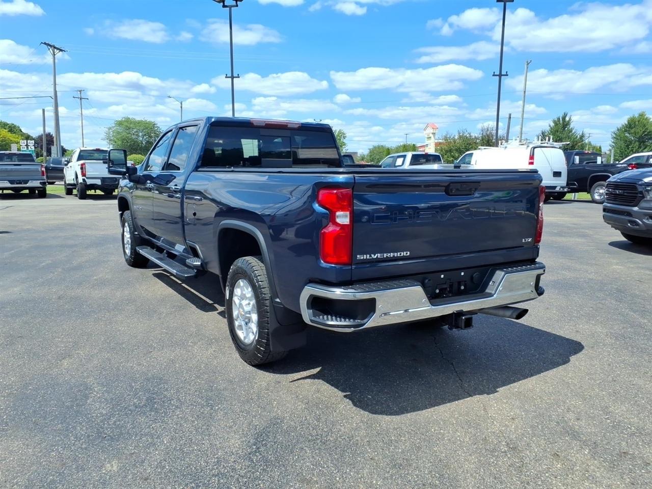 Chevrolet Silverado 2500HD 4WD Crew Cab 172" LTZ 2023