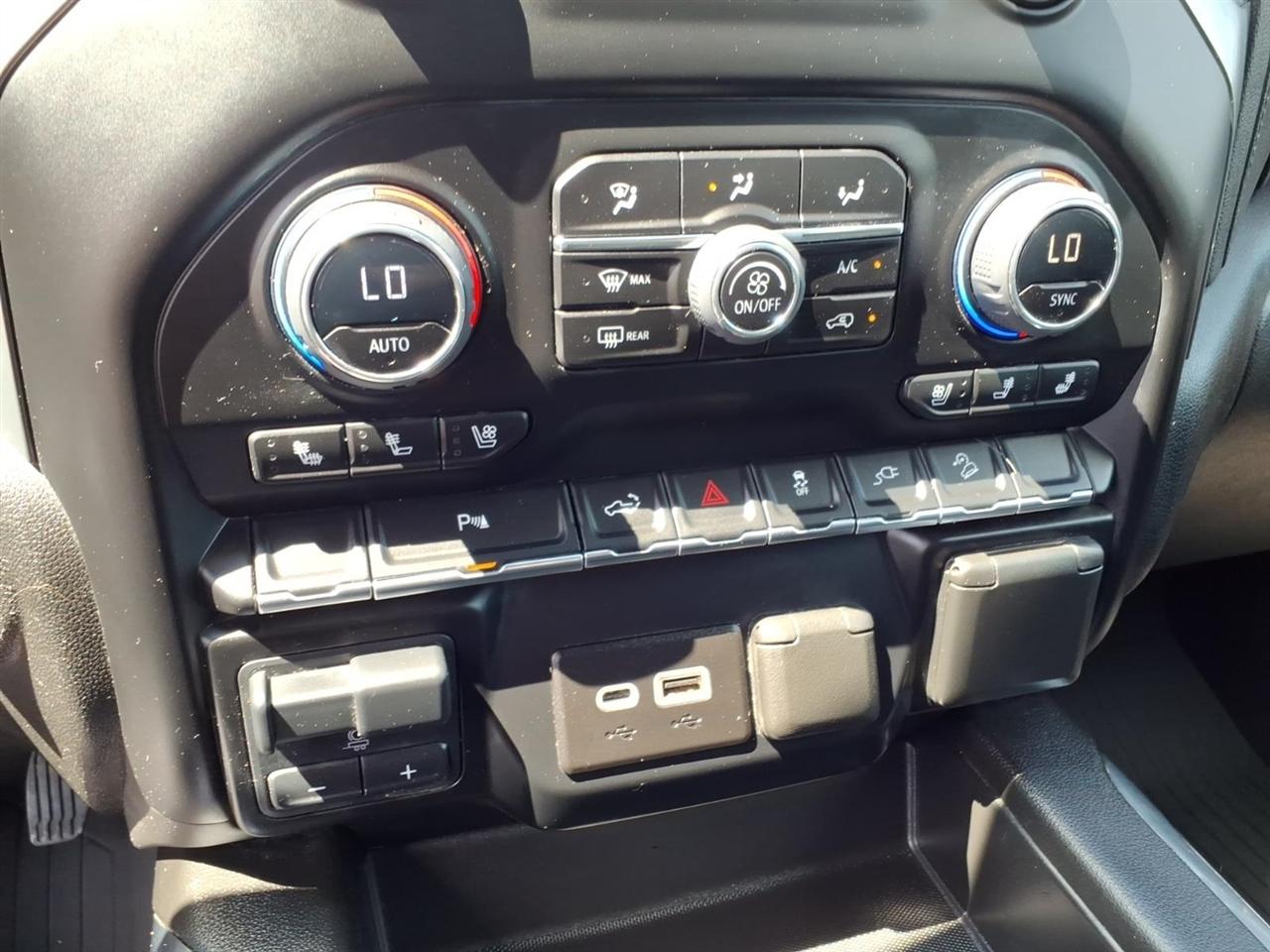 Chevrolet Silverado 2500HD 4WD Crew Cab 172" LTZ 2023