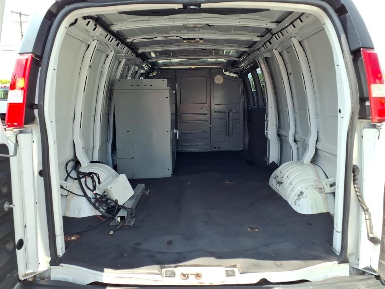 Chevrolet Express Cargo Van RWD 3500 155" 2018