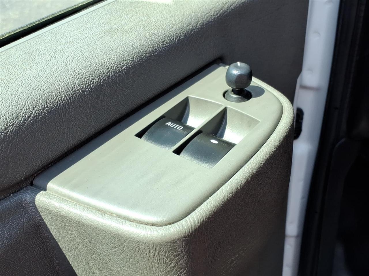 Chevrolet Express Cargo Van RWD 3500 155" 2018