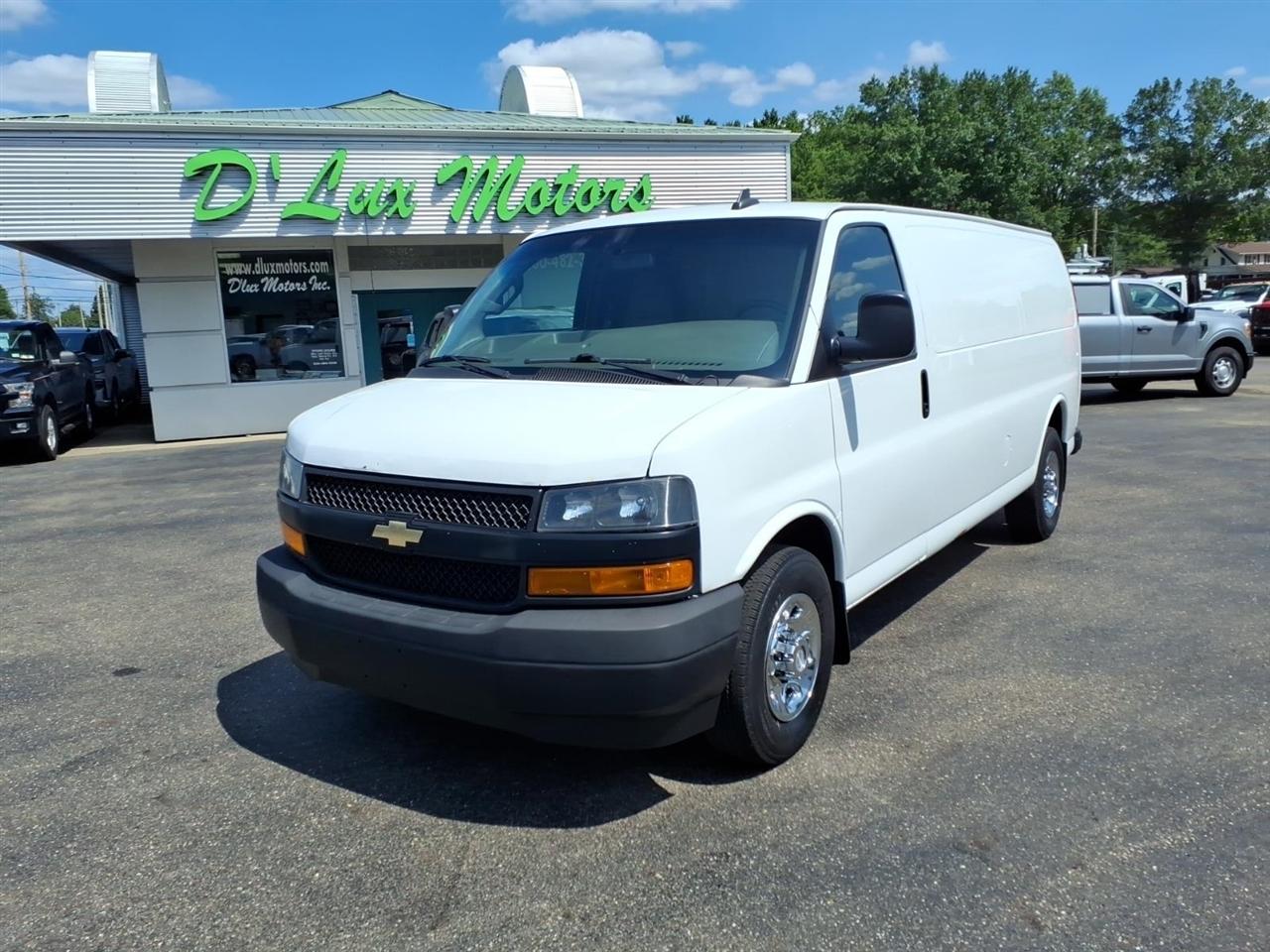 2018 Chevrolet Express Cargo Van RWD 3500 155"