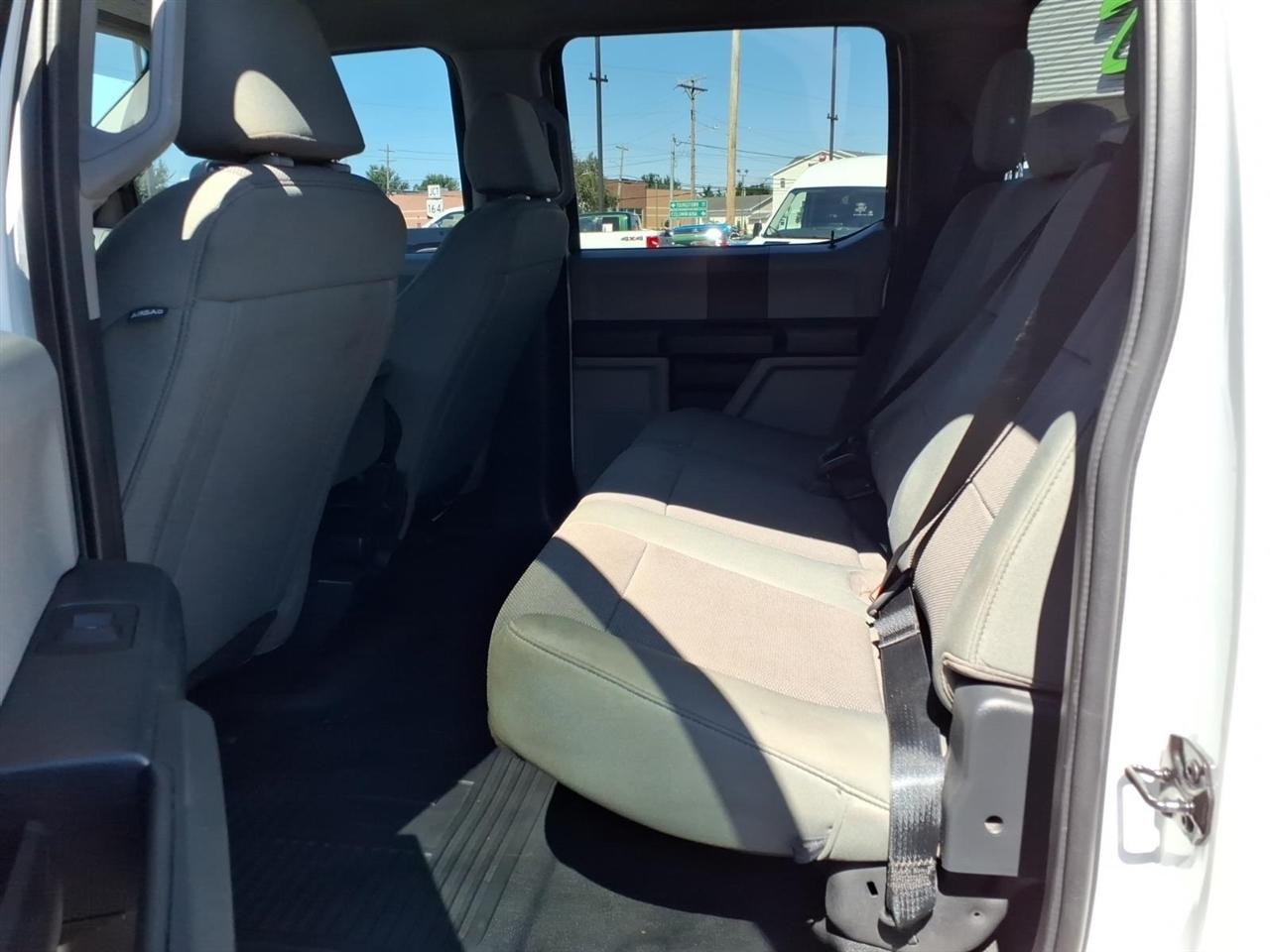 Ford Super Duty F-250 SRW XL 4WD Crew Cab 6.75' Box 2022