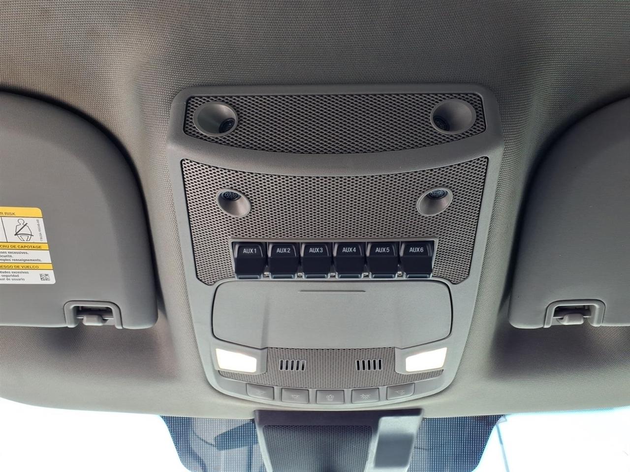 Ford Super Duty F-250 SRW XL 4WD Crew Cab 6.75' Box 2022