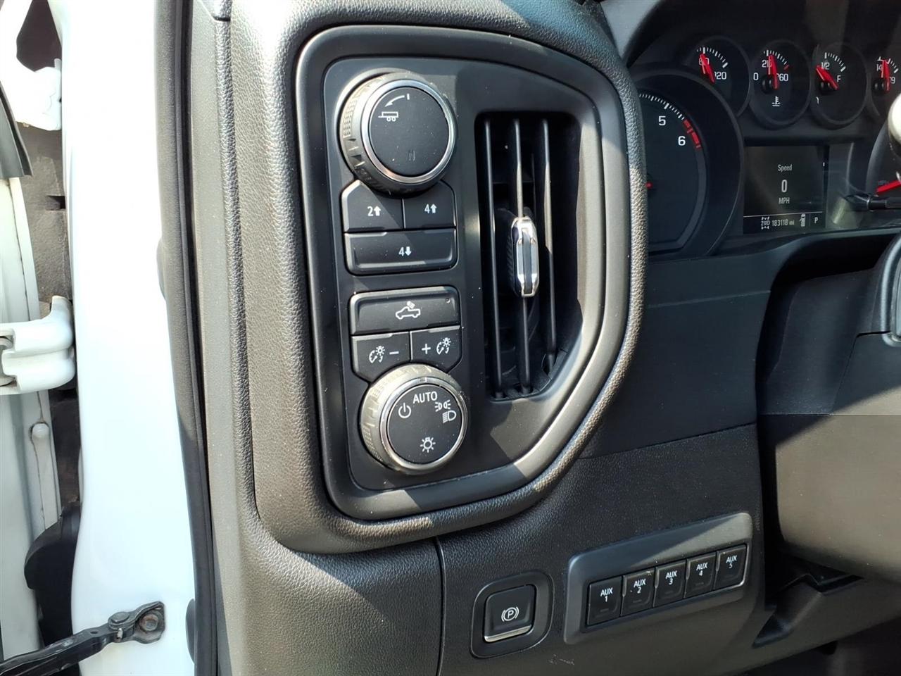 Chevrolet Silverado 2500HD 4WD Reg Cab 142" Work Truck 2020
