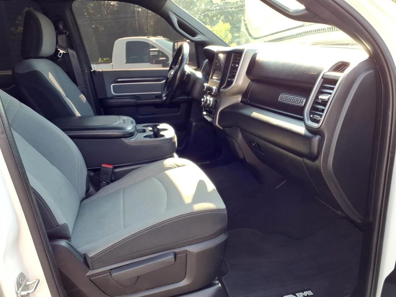 RAM 2500 Big Horn 4x4 Crew Cab 6'4" Box 2022