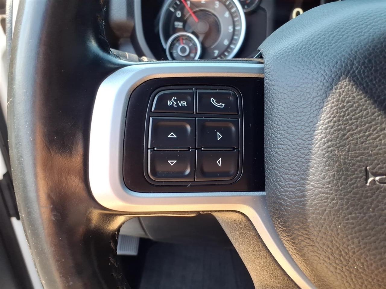 RAM 2500 Big Horn 4x4 Crew Cab 6'4" Box 2022