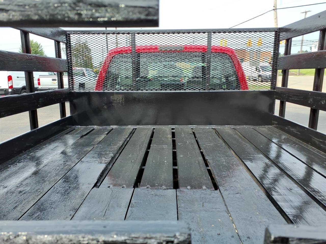 Ford Super Duty F-350 DRW 4WD SuperCab 162" WB 60" CA XLT 2015