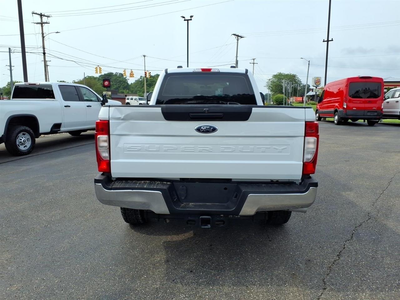 Ford Super Duty F-250 SRW King Ranch 4WD Crew Cab 8' Box 2022