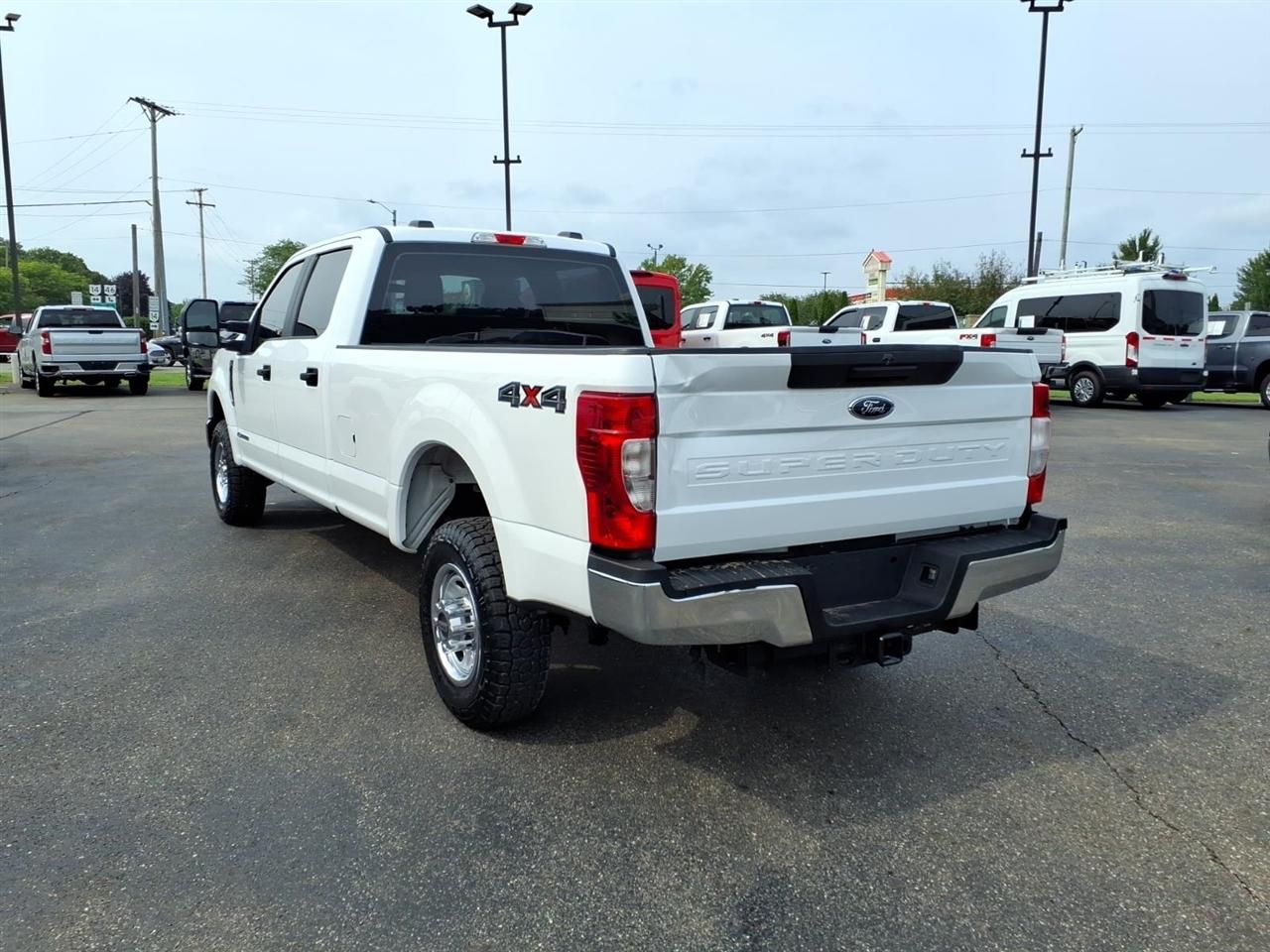 Ford Super Duty F-250 SRW King Ranch 4WD Crew Cab 8' Box 2022