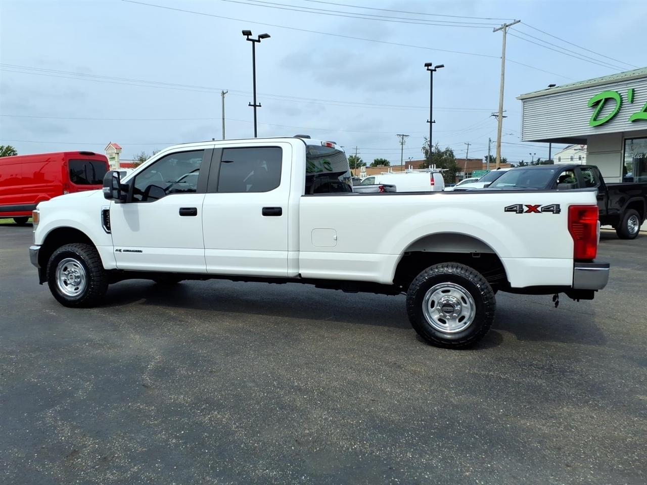 Ford Super Duty F-250 SRW King Ranch 4WD Crew Cab 8' Box 2022