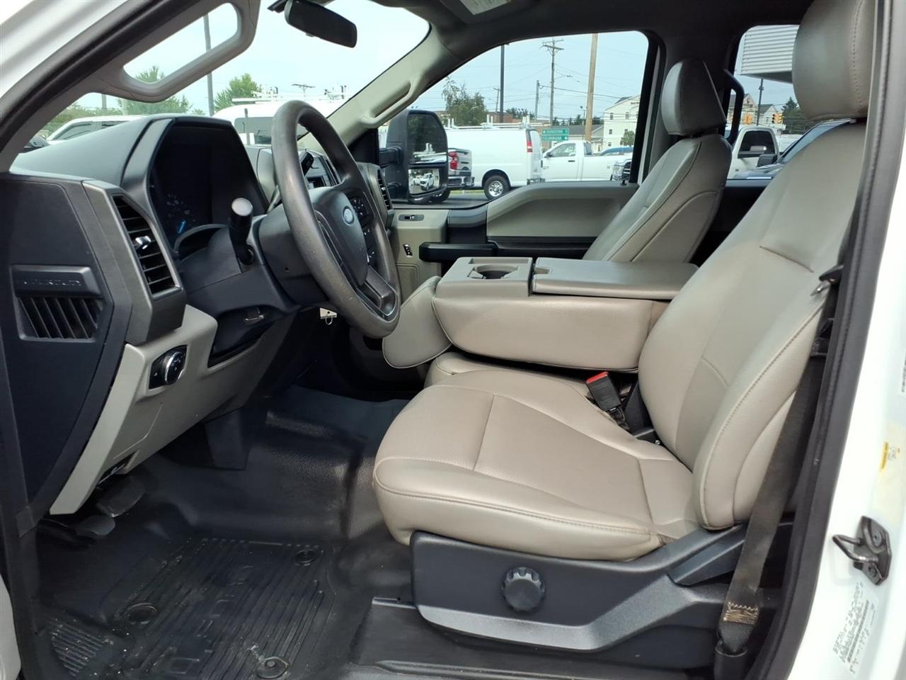 Ford Super Duty F-250 SRW King Ranch 4WD Crew Cab 8' Box 2022