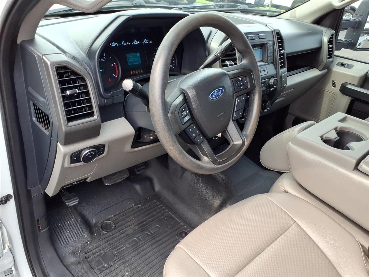 Ford Super Duty F-250 SRW King Ranch 4WD Crew Cab 8' Box 2022