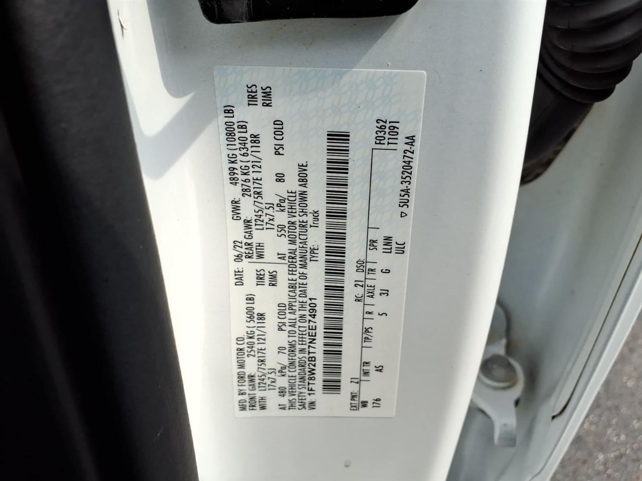 Ford Super Duty F-250 SRW King Ranch 4WD Crew Cab 8' Box 2022