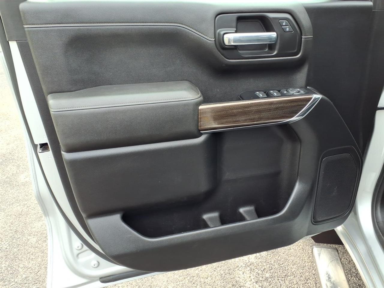 Chevrolet Silverado 1500 4WD Double Cab 147" LT 2019