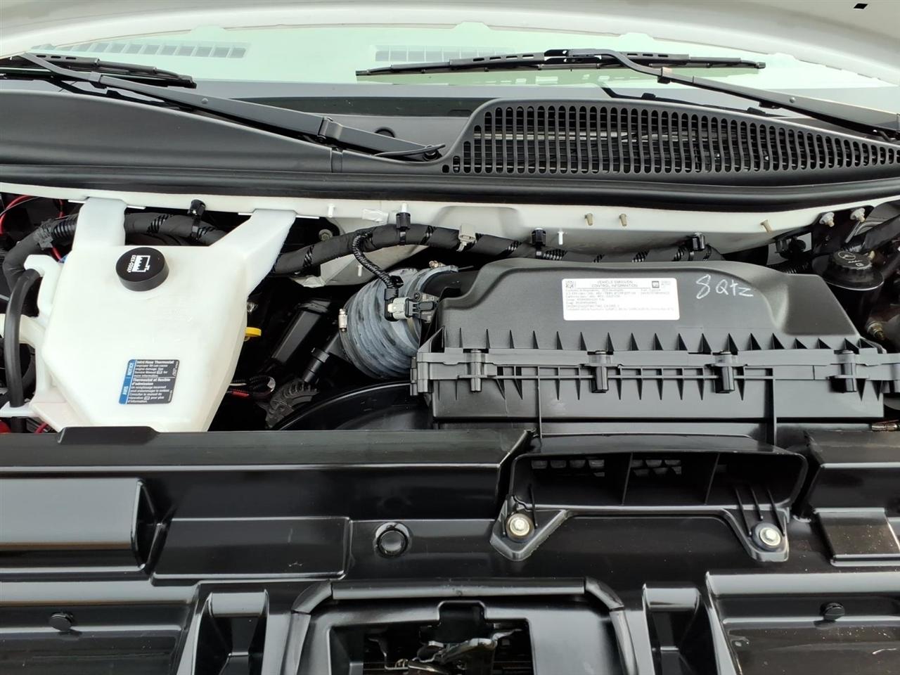 Chevrolet Express Commercial Cutaway 3500 Van 177" 2024