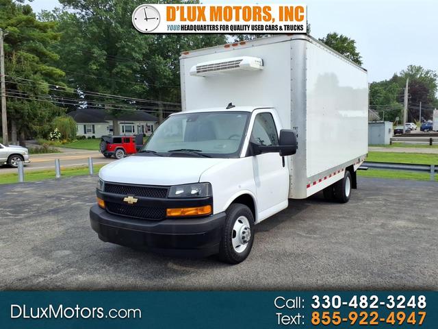 White 2024 Chevrolet Express Chassis Van Rear-Wheel Drive 8-Speed Automatic