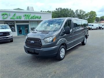 2017 Ford Transit Wagon T-350 148" Low Roof XL Sliding RH Dr