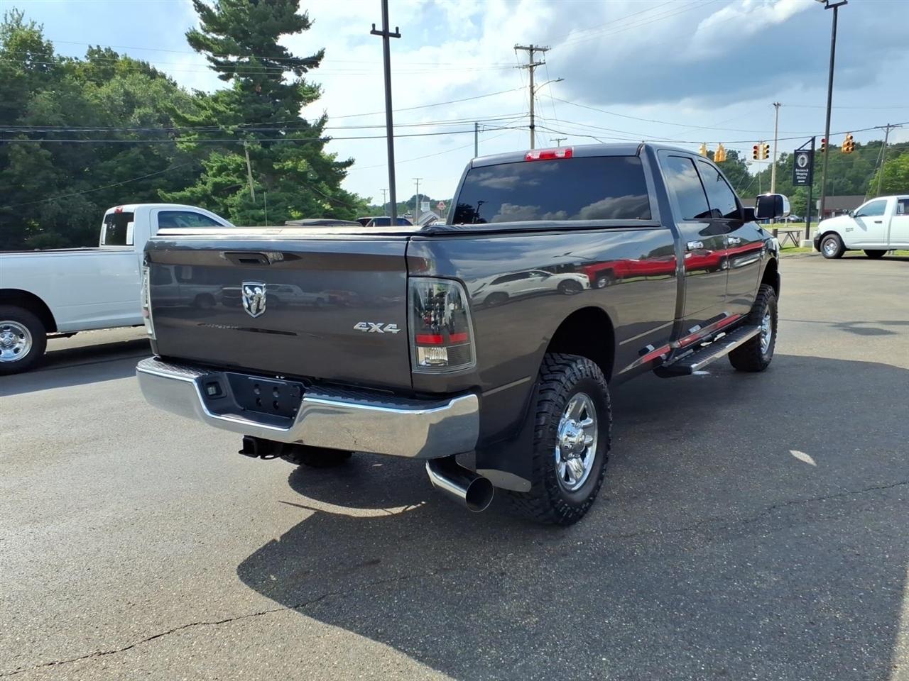 RAM 2500 4WD Crew Cab 169" Tradesman 2015