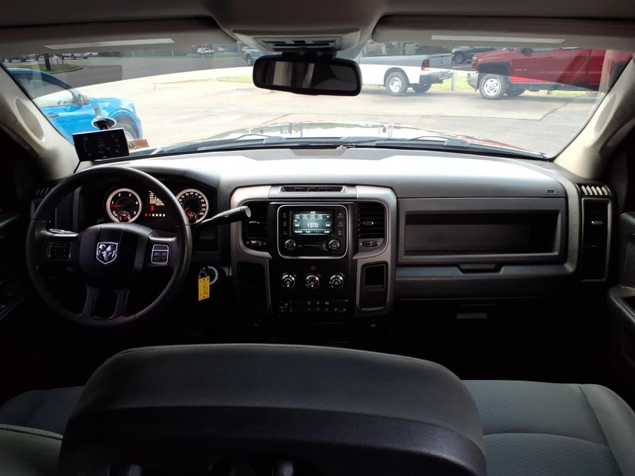 RAM 2500 4WD Crew Cab 169" Tradesman 2015