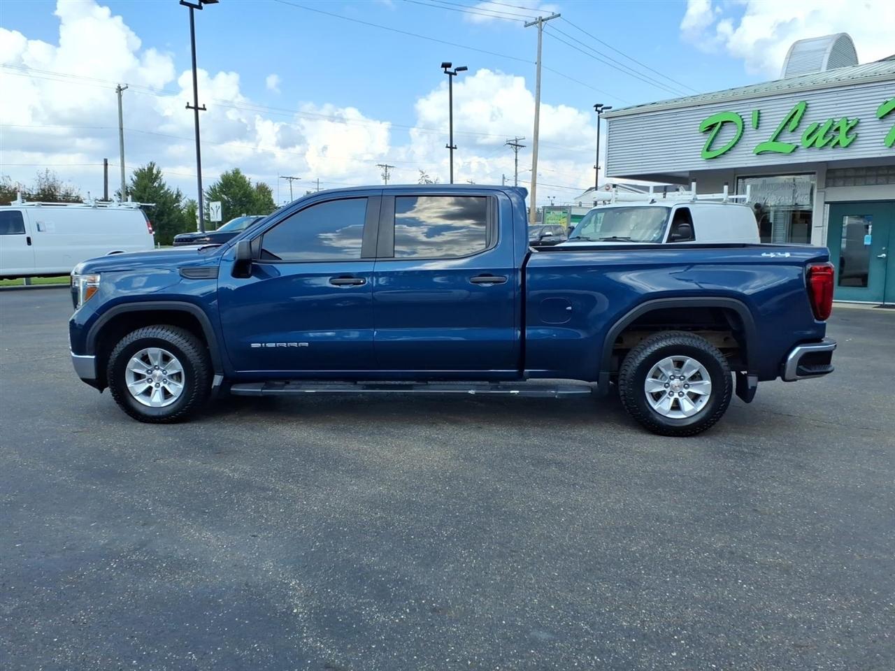 GMC Sierra 1500 4WD Crew Cab 157" 2021