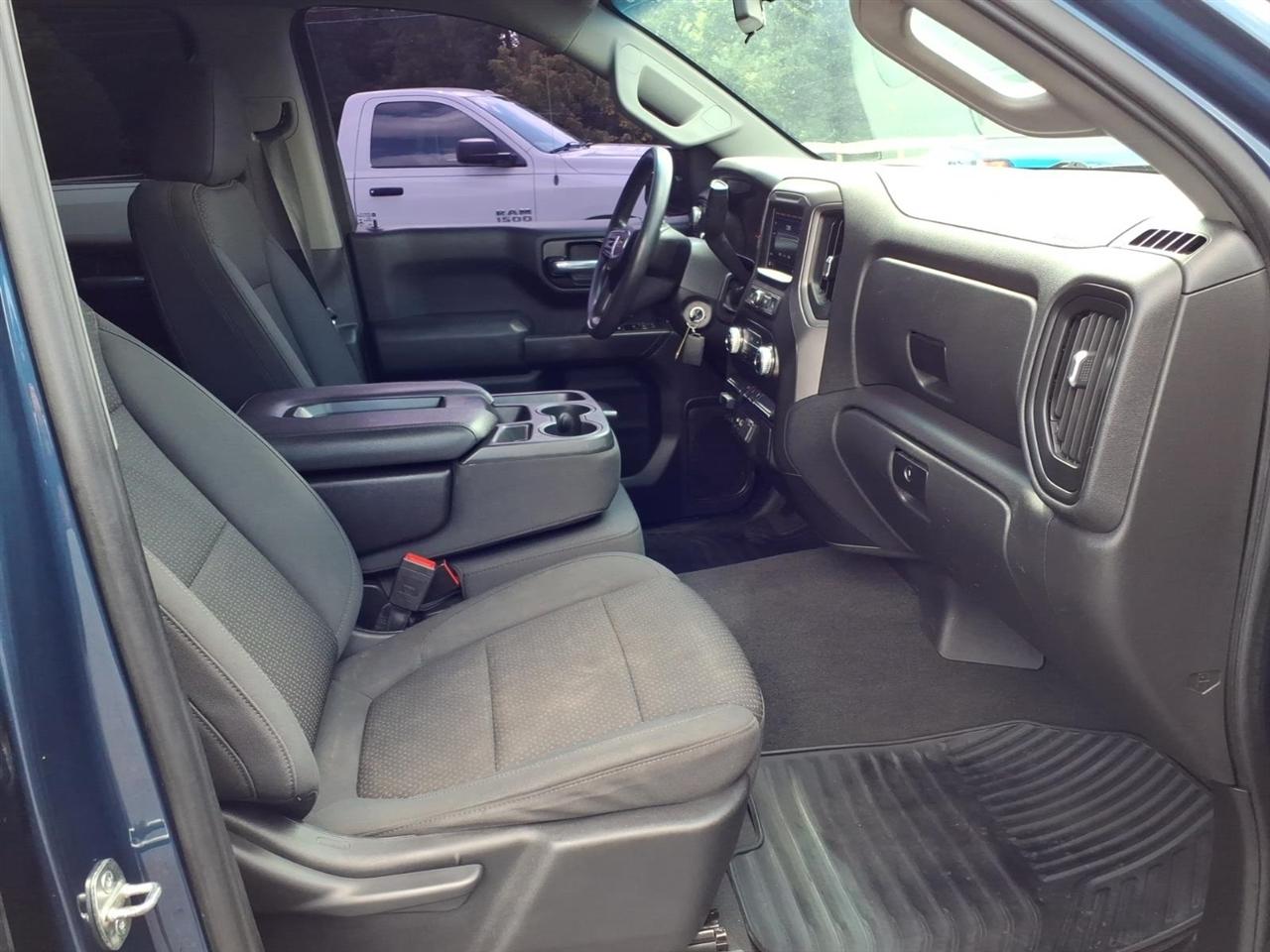 GMC Sierra 1500 4WD Crew Cab 157" 2021