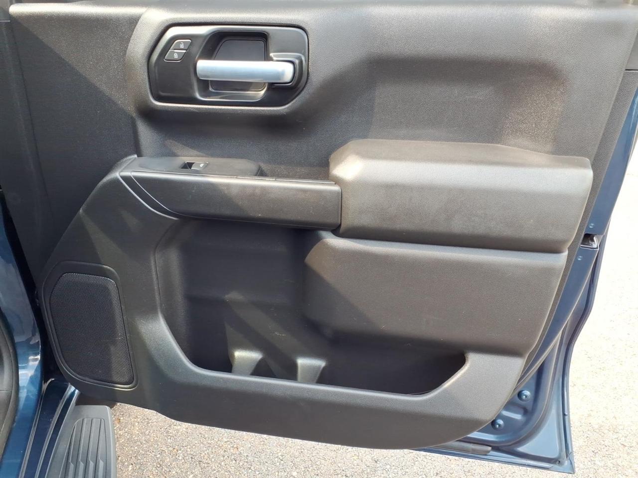 GMC Sierra 1500 4WD Crew Cab 157" 2021