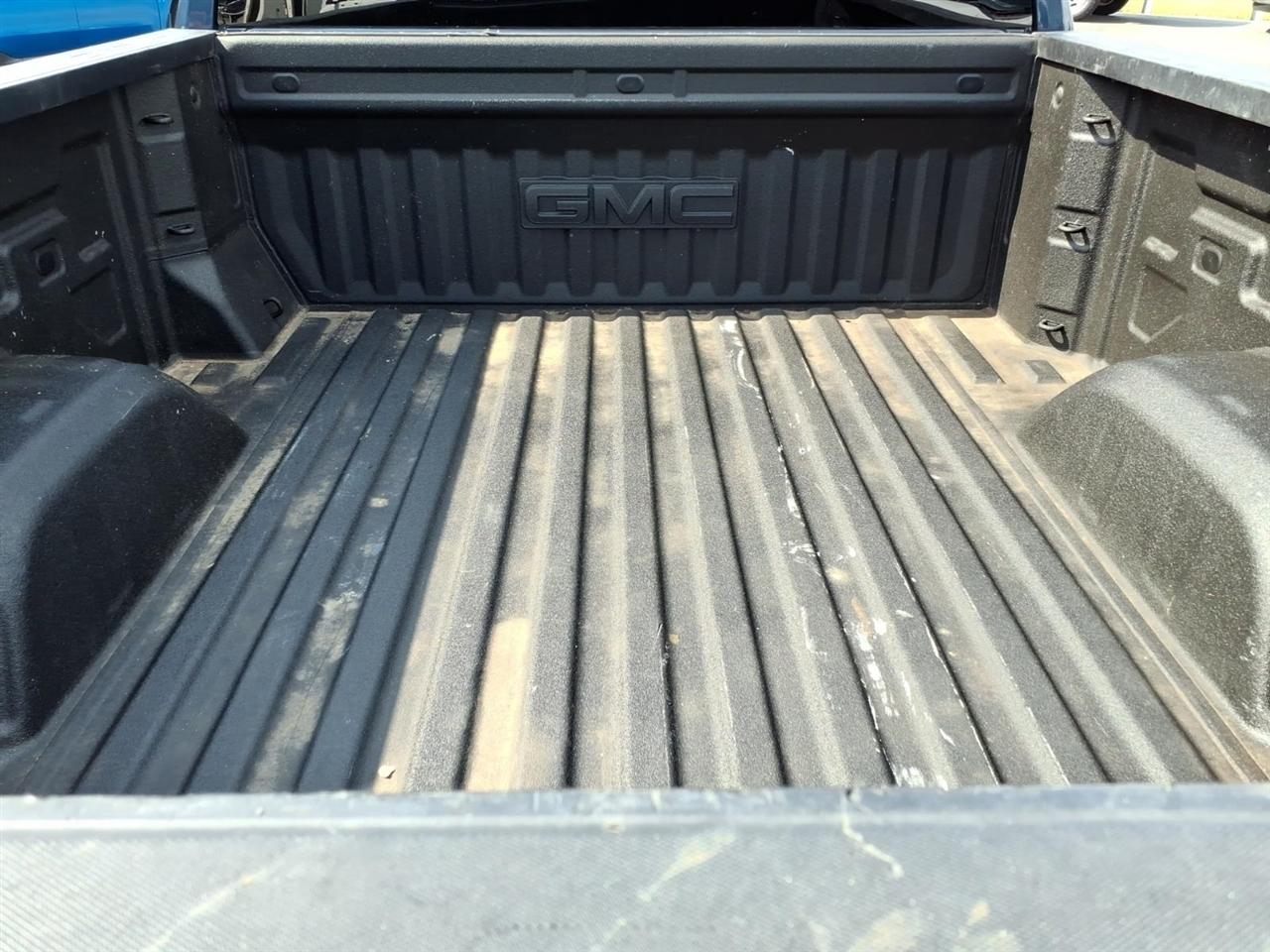 GMC Sierra 1500 4WD Crew Cab 157" 2021