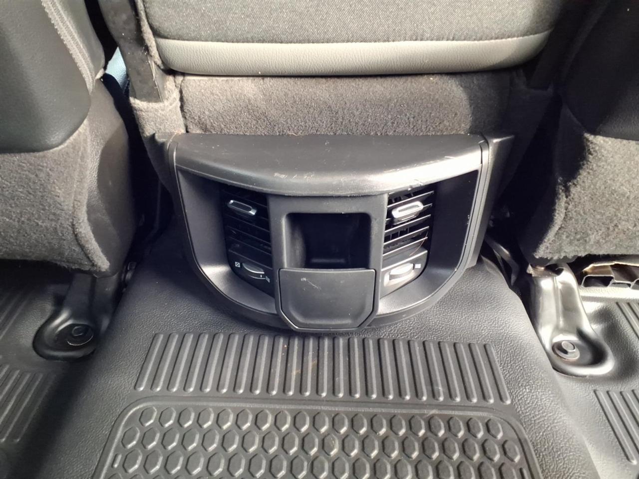 RAM 2500 Tradesman 4x4 Crew Cab 8' Box 2023