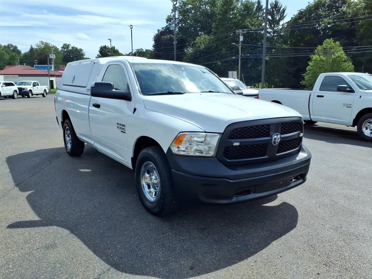 RAM 1500 Classic Tradesman 4x4 Reg Cab 8' Box 2019
