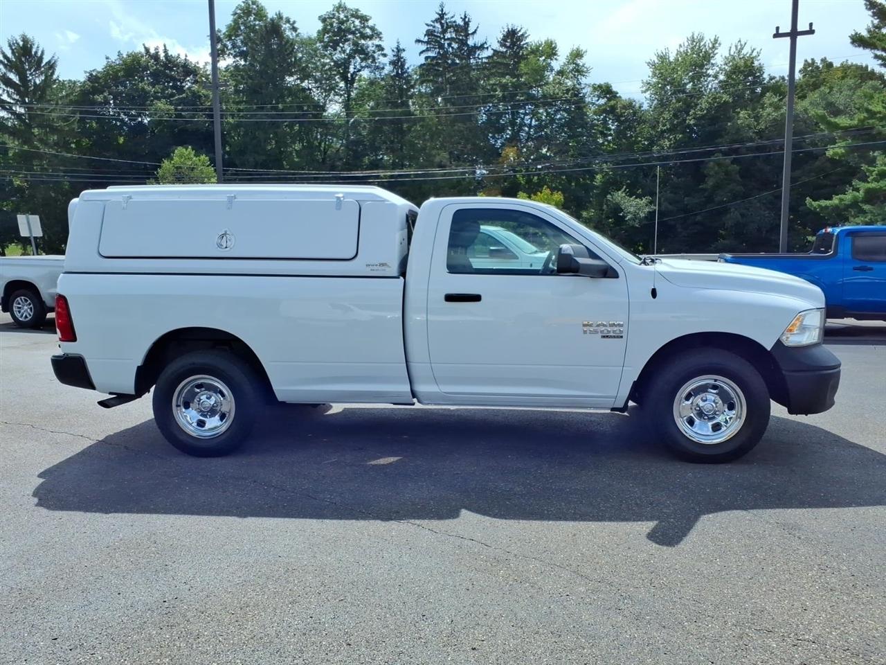 RAM 1500 Classic Tradesman 4x4 Reg Cab 8' Box 2019
