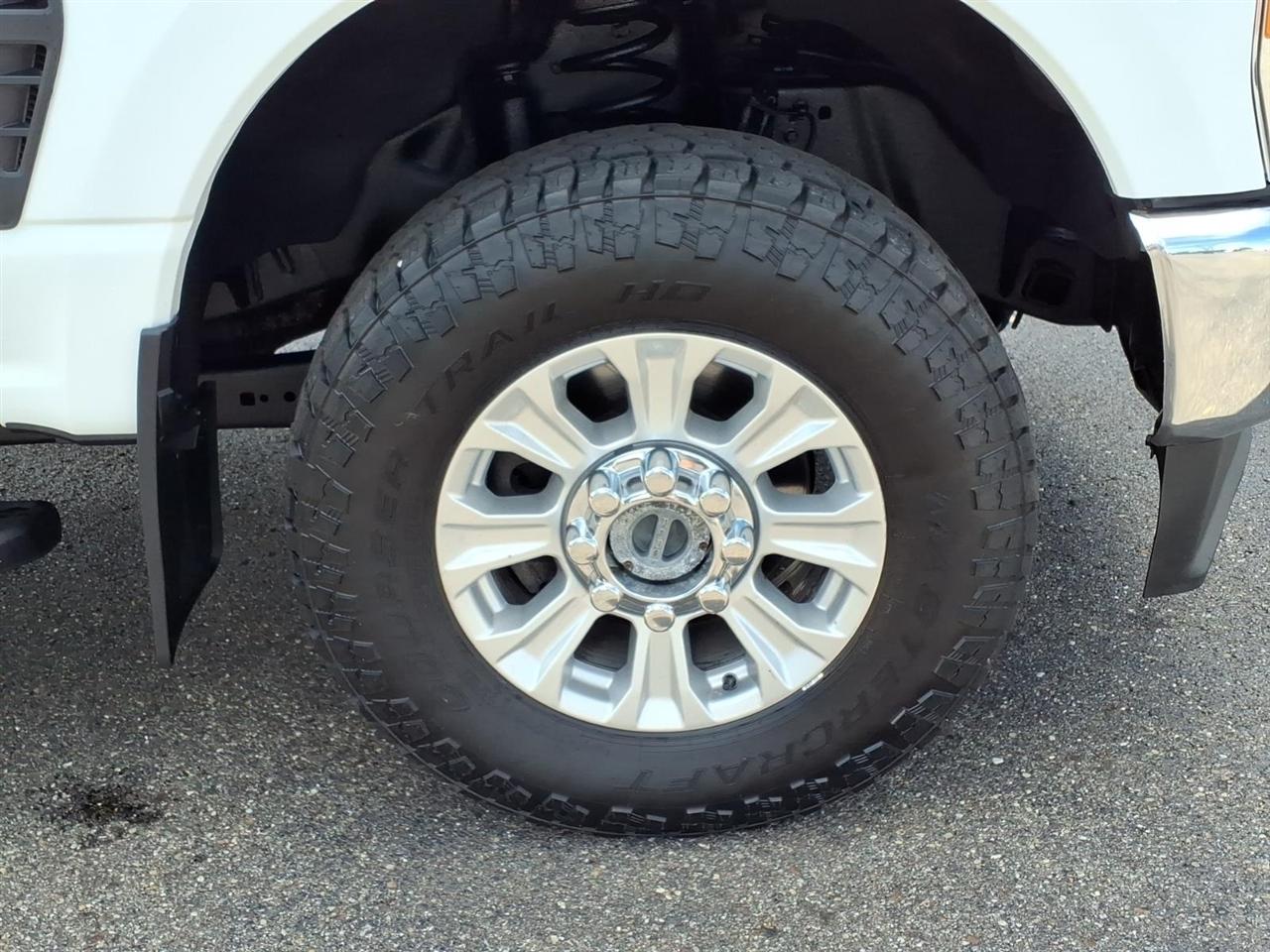 Ford Super Duty F-250 SRW XL 4WD SuperCab 8' Box 2023