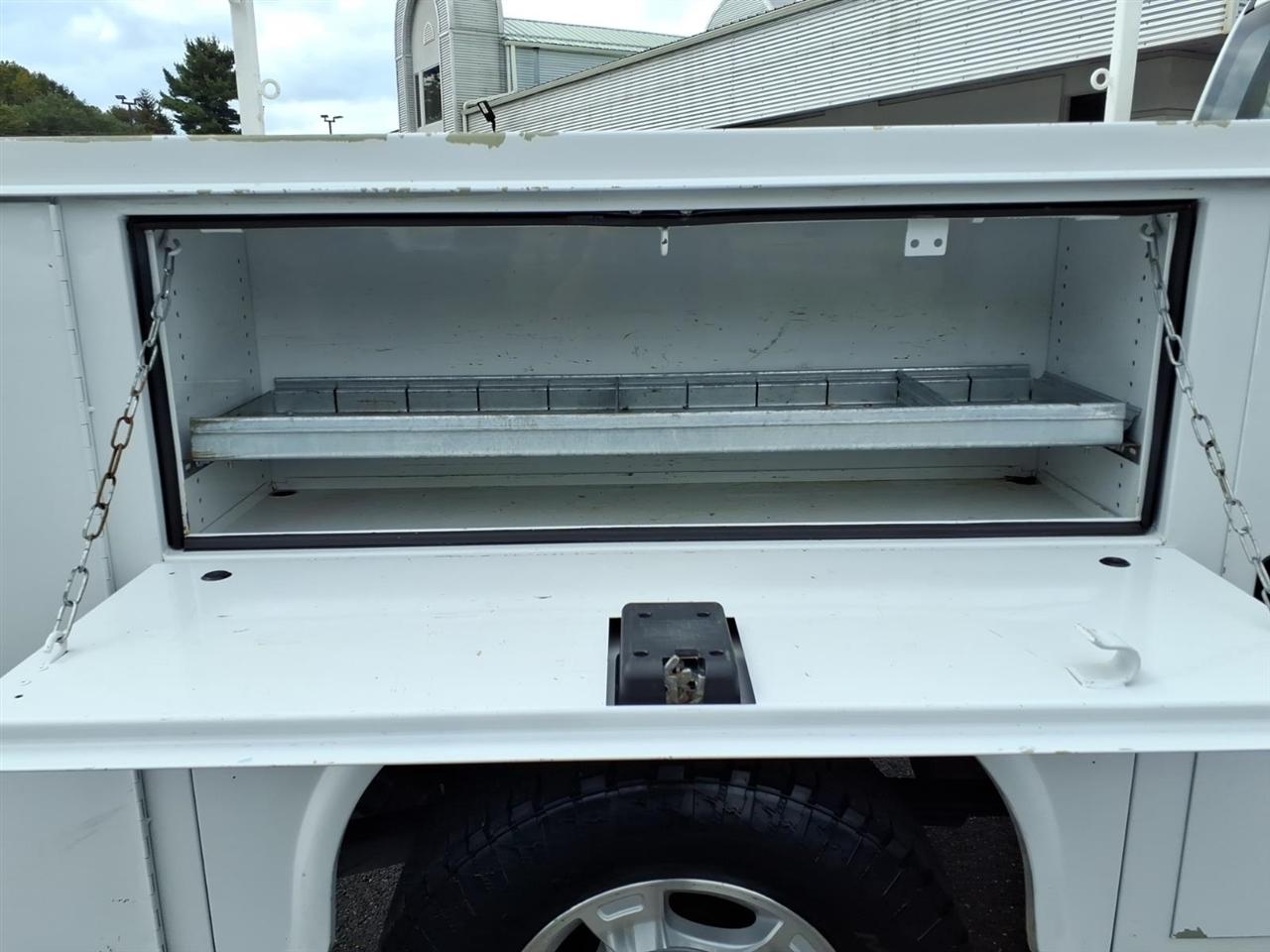 Ford Super Duty F-250 SRW Lariat 4WD SuperCab 8' Box 2022